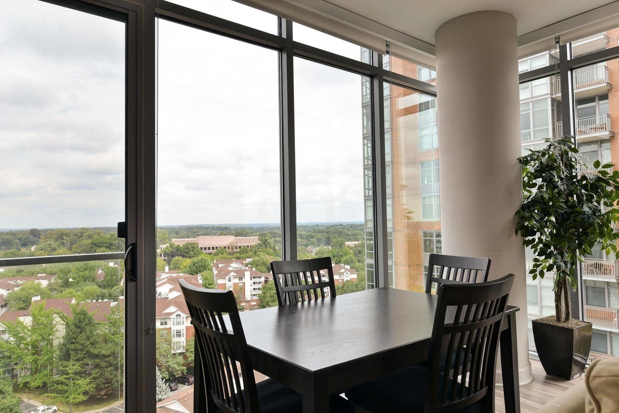 Ovation At Park Crest By Bridgestreet Hotel Tysons Corner Exterior photo