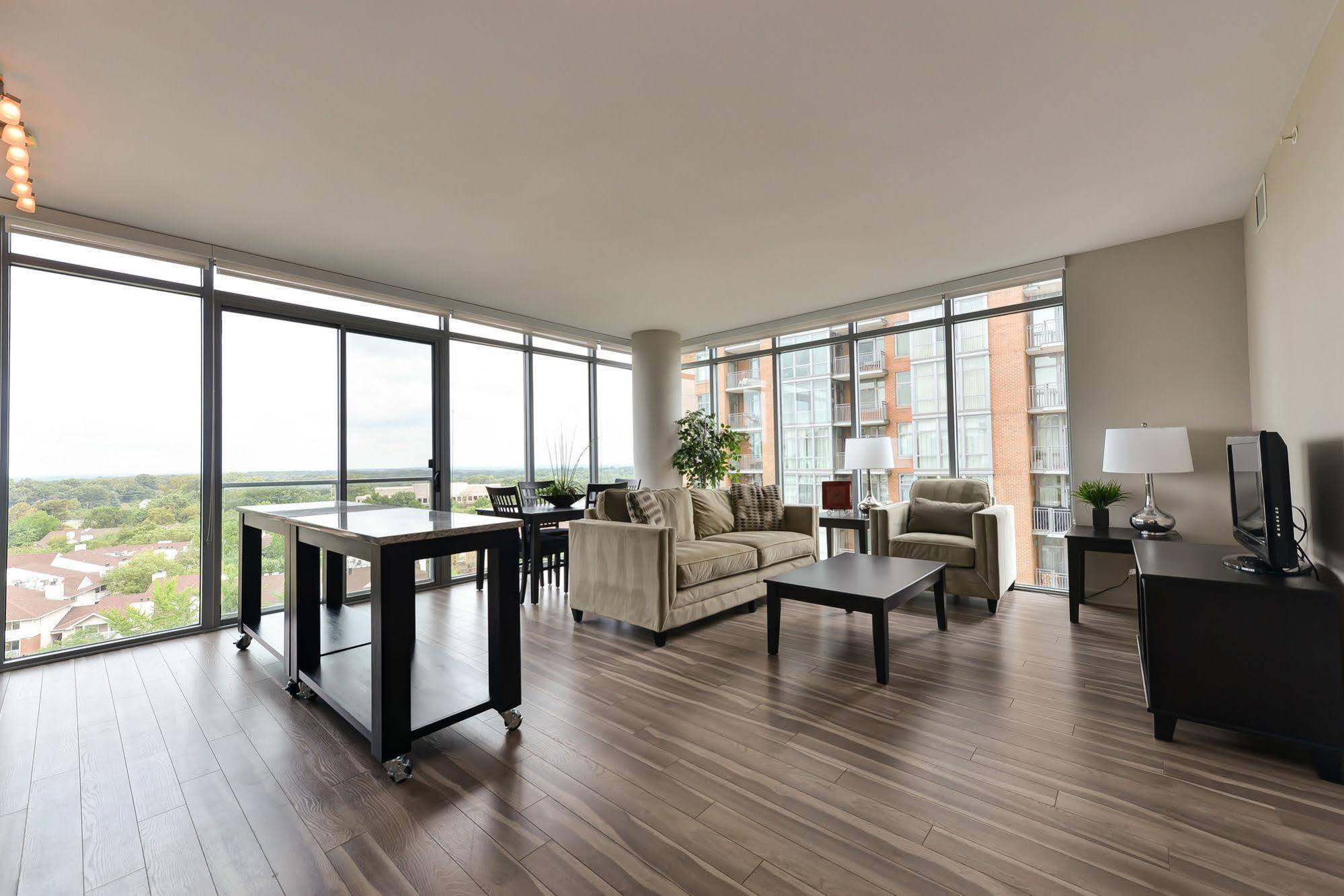Ovation At Park Crest By Bridgestreet Hotel Tysons Corner Exterior photo